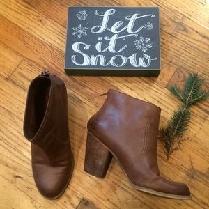 Abound Carmel Leather Booties size 6